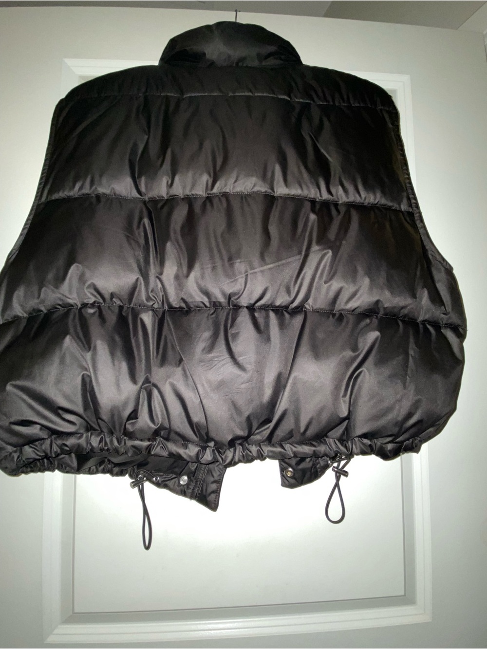 H&M Black Puffer Vest - Picture 4 of 5